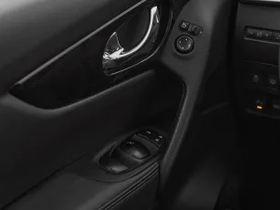 Nissan  13