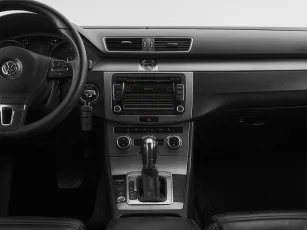 Volkswagen  15