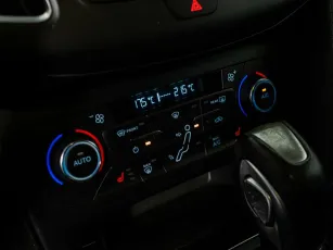Ford  10