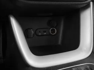 Kia  17