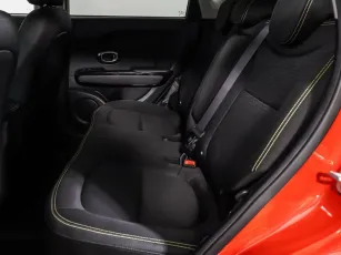 Kia  13