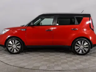 Kia  3