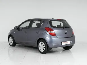 Hyundai  4