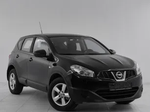 Nissan  3