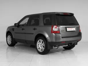 Land Rover  4