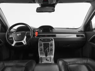 Volvo  9