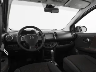 Nissan  8