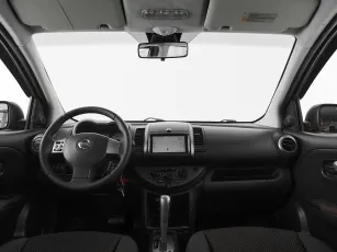 Nissan  9