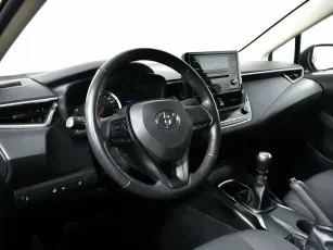 Toyota  11