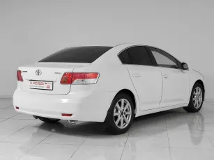 Toyota  6