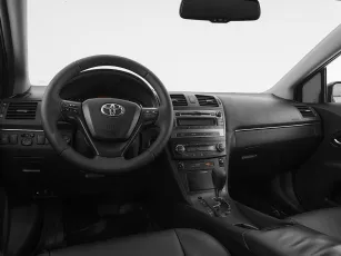 Toyota  8