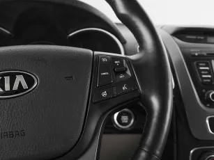 Kia  12