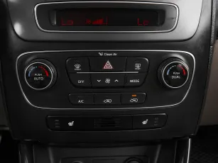 Kia  18