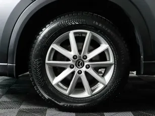 Mazda  9