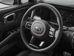 Kia  10
