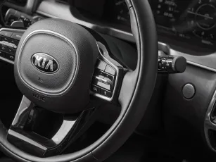 Kia  12