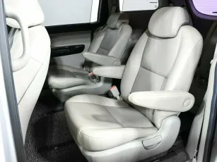 Kia  11