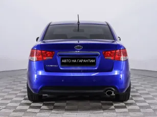 Kia  6