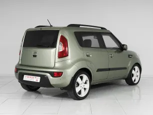 Kia  6