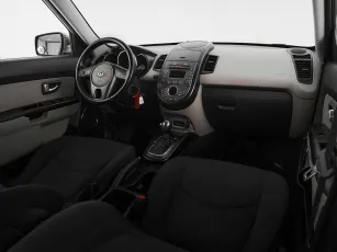 Kia  7