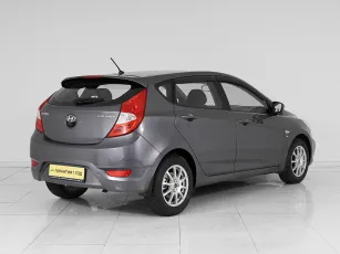 Hyundai  6
