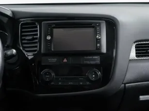 Mitsubishi  11