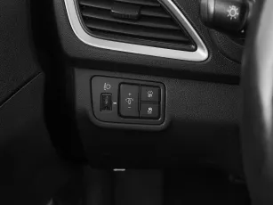 Hyundai  13