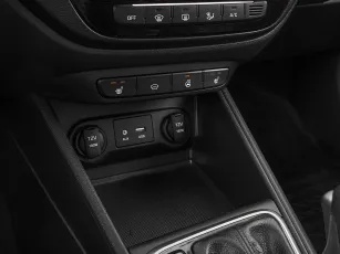 Hyundai  17