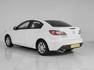 Mazda  4