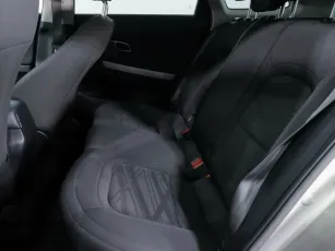 Kia  13