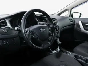 Kia  8