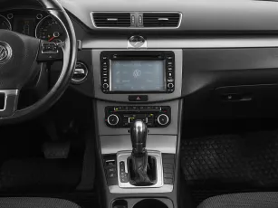 Volkswagen  13