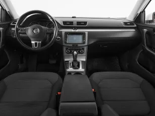 Volkswagen  9