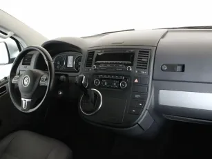 Volkswagen  9