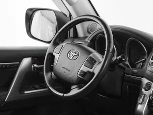 Toyota  10
