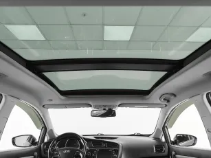 Kia  23