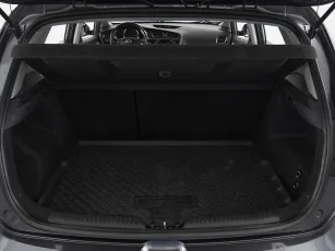 Kia  25