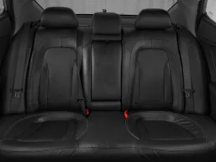 Kia  23