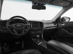 Kia  8