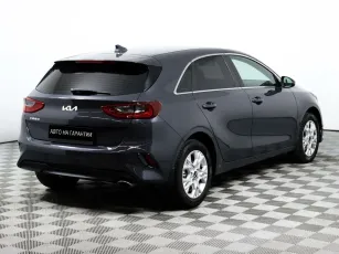 Kia  5