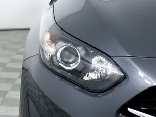 Kia  7