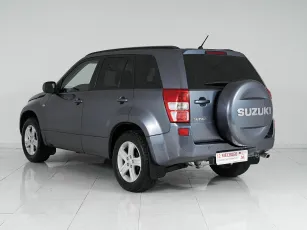 Suzuki  4
