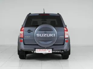 Suzuki  5