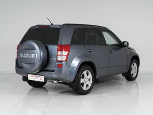 Suzuki  6