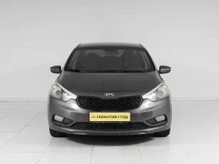 Kia  2