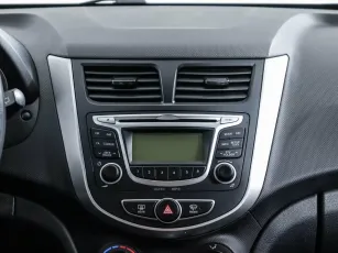Hyundai  8