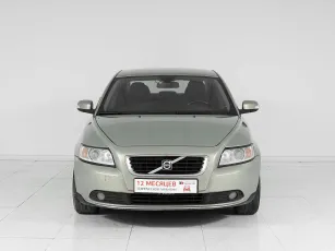 Volvo  2