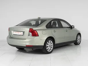 Volvo  6