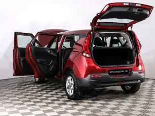 Kia  13
