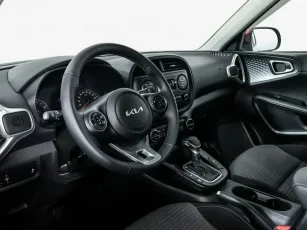 Kia  9
